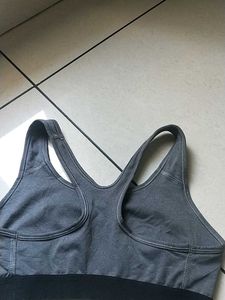 S Nike Sports Bra