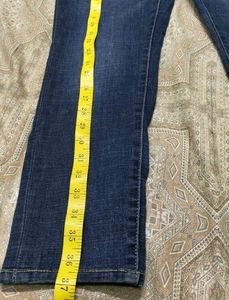 Levi&#39;s Dark Wash Denim Jeans