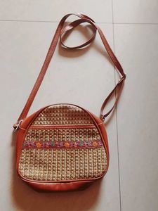Vintage Embroidered Crossbody Bag