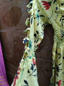 Floral Print Smocked Top