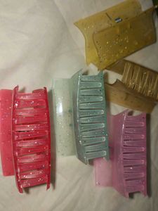 Glittery Clap Cluter