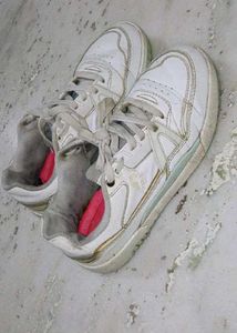 Red Tape Shoes 🕊