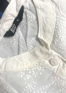 White Embroidered Kurta🤍