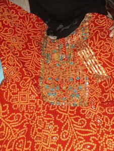 Red Bandhani Print Saree