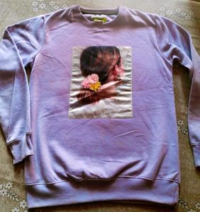 Lavender Graphic Print Sweatshirt