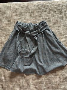 Paperbag Waist Skirt (H&M)