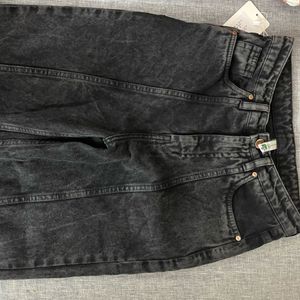 NewMe Charcoal Grey Solid Baggy Jeans- Size 26