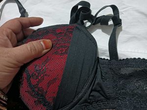 Red &amp; Black Lace Bra🔥