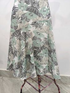 Floral Print Midi Skirt