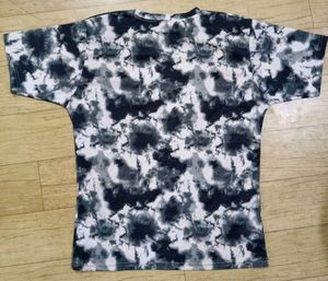 Tie-dye T-shirt