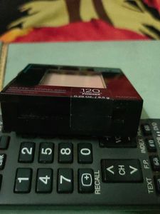 SEALED MAYBELLINE FIT ME PORELESS COMPACT