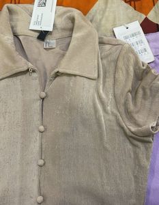 H&amp;m Buttoned Top