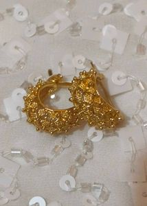 Golden Polish Studs Pack Of 1