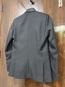 Stylish Black 2-Piece Suit