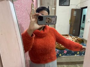 Wollen Crop Top