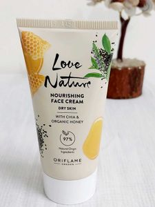 Oriflame Love Nature Face Cream