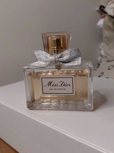 Miss Dior Eau de Parfum- 5ml Decant
