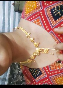 Golden Polish Artificial Set With Two Earing  New