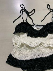 Zara Cute Knit Crop Top