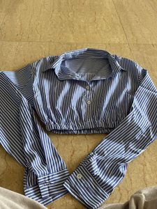 Cropped shirt