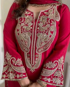 New Standard Beautiful Pakistani Dress Important P