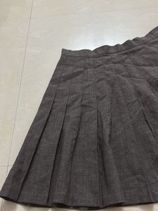 Brown Pleated skirt