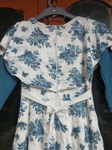 Floral Print Dress with Sleeves