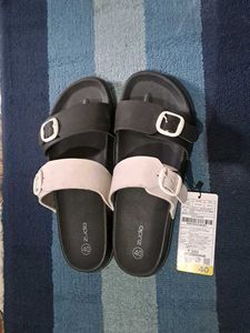 Zudio Flat For Women's