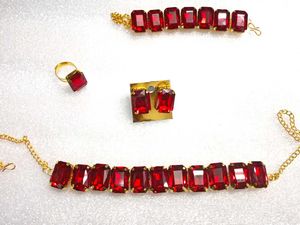Elegant Ruby Red 4-Piece Jewelry Set