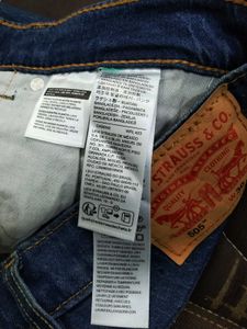Levi&#39;s Denim blue straight fit jeans