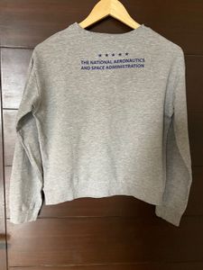 H&amp;M NASA Graphic Sweatshirt (xs)