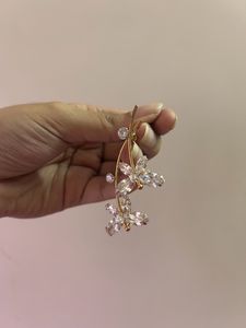 Sparkling Brooch