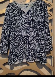 Beautiful Two Shirts In Combo