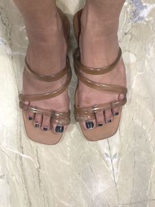 Zudio Flats
