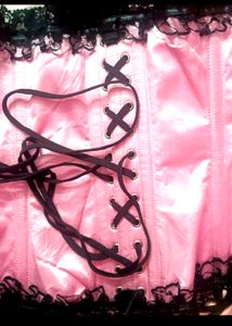 Hot Corset for medium to large girlies 💗