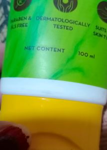 Mamaearth Face Wash