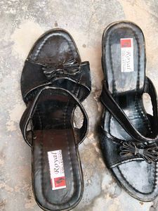 Elegant Black Flats