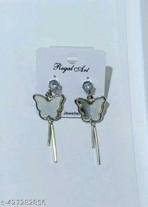 Butterfly Earing 🤍