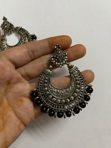 Vintage Oxidized Silver Earrings🦋