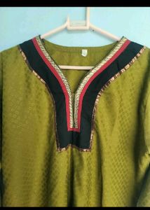 Elegant Women&#39;s Kurtas - Set of 2