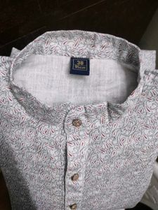 Read Discription Unused Men's Patterned Shirt