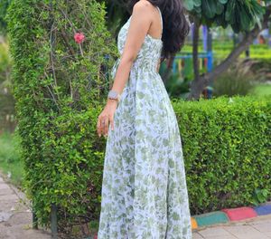 &#34;Backless. Bold. Beautiful. This floral dress is s