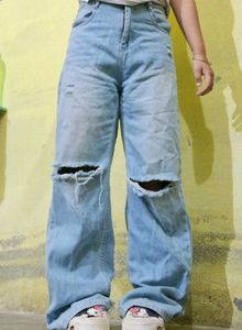 Ripped Wide Leg Jeans