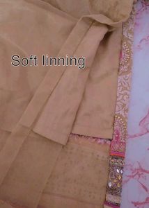 Elegant Golden heavy kurti✨️