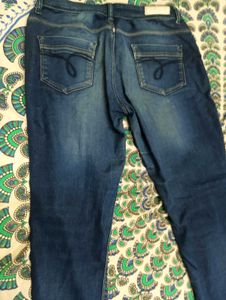 Boyfriend/Straight Jealous 21 Jeans