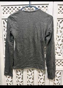 🎀Stylish Gray Long Sleeve Top