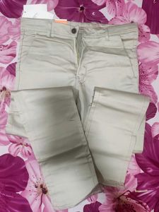 Brand New H&amp;M Pant– Never Worn