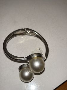 pearl adjustable bracelet