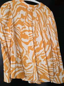 Patterned Long Sleeve Top