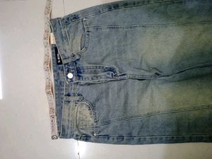 vintage washed jeans